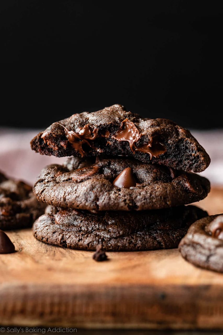 Double Chocolate Chip Cookie